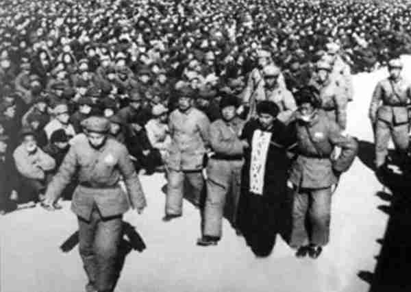 1952年，刘青山涉案171亿被处死刑，三个儿子后来过得怎么样了？